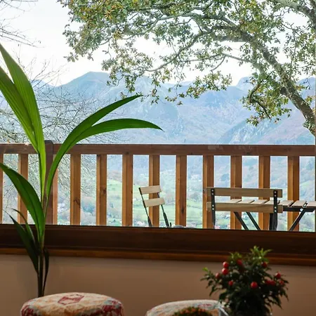 Montes Vindios Apartament Onís