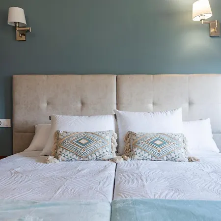 Montes Vindios Apartament Onís